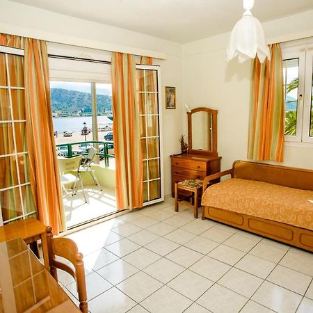 Myros Studios Аргостолион Экстерьер фото