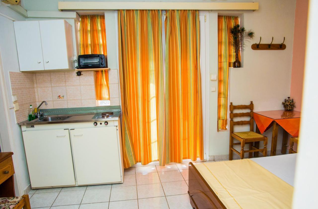 Myros Studios Аргостолион Экстерьер фото